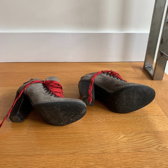 Boutique9 Grey Heeled Booties with Red Laces - Picture 5 of 6